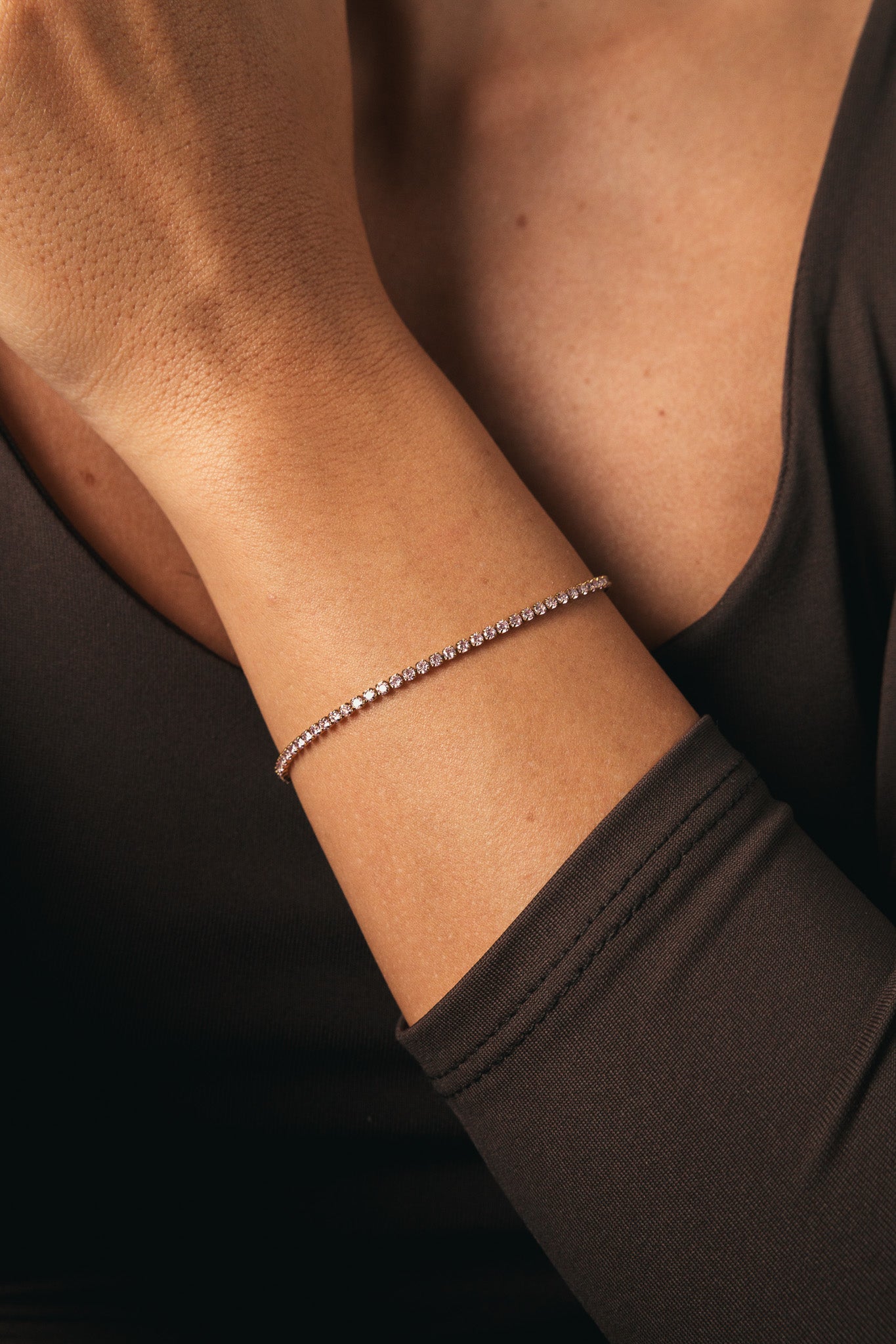 Bracciale Tennis Lumen Rosa Donna Indossato