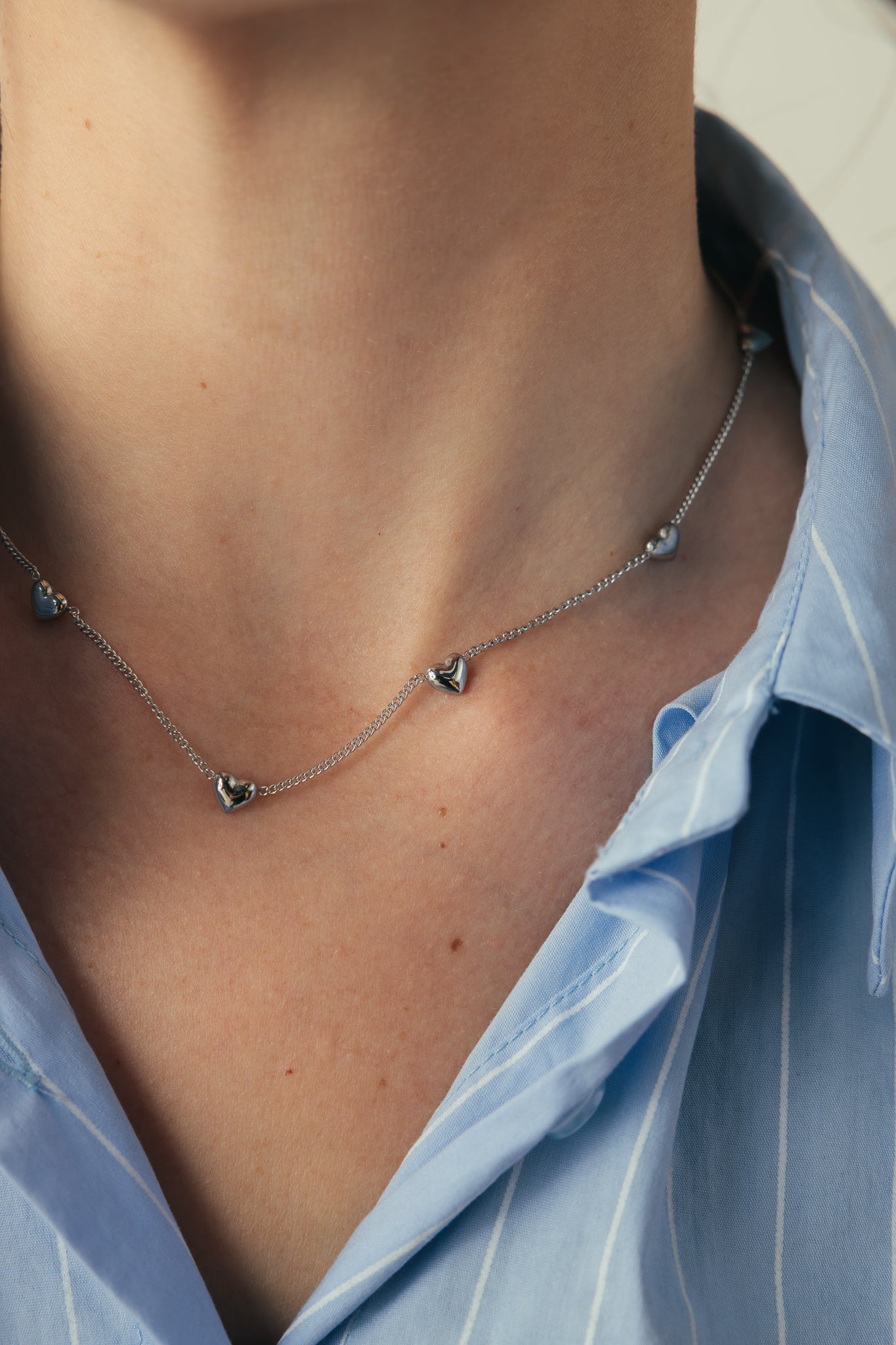 SILVER HEART NECKLACE