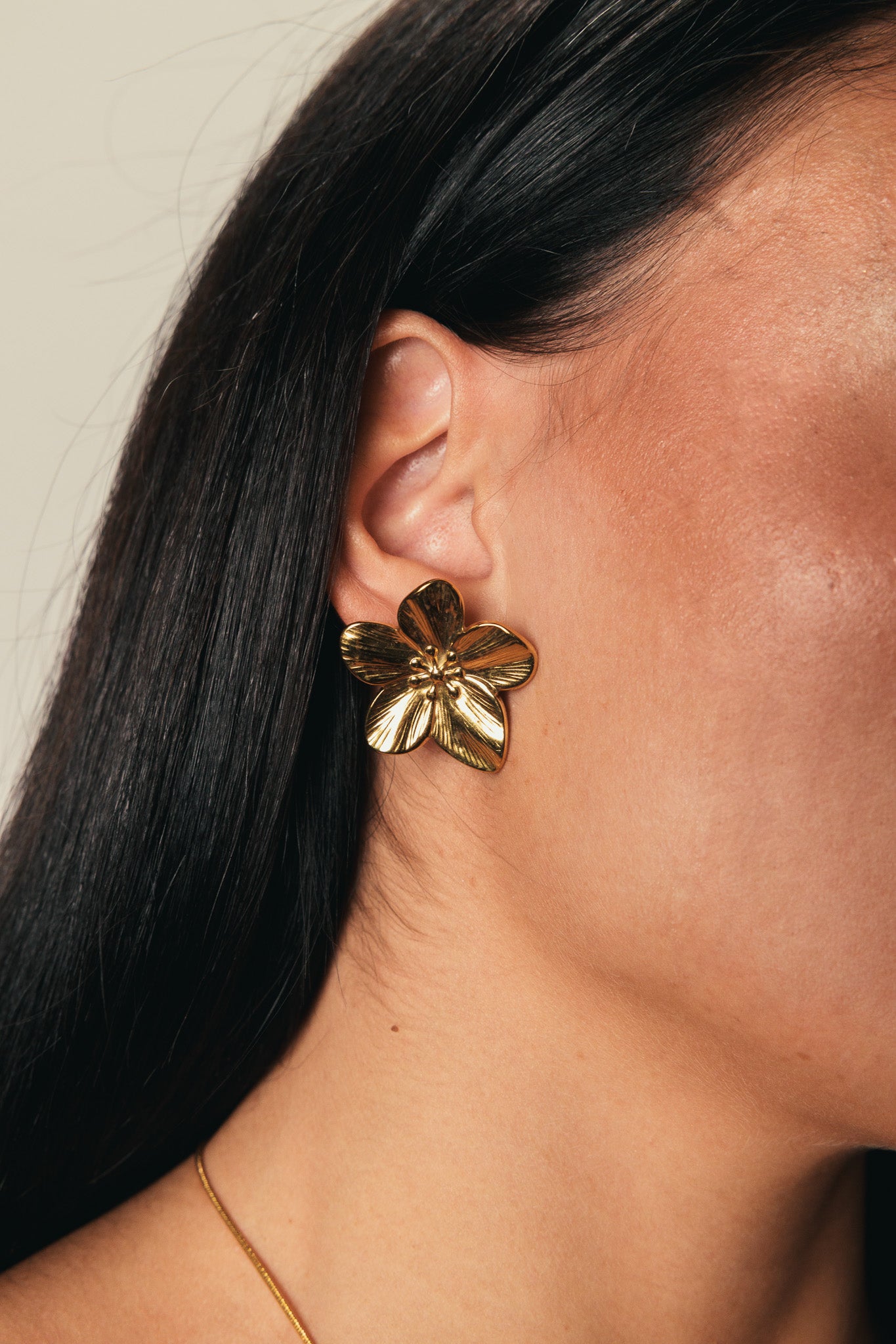 COPPIA ORECCHINI FLORA DONNA INDOSSATI