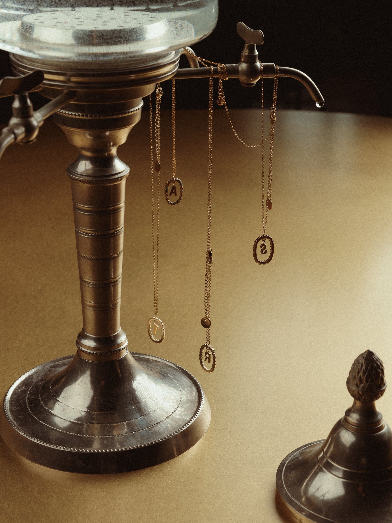 COLLANA CON LETTERA P