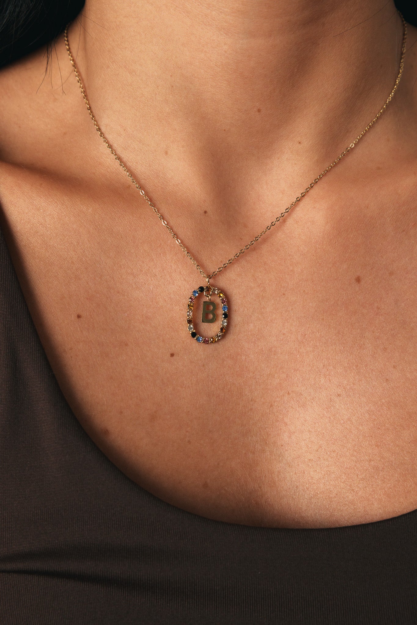 COLLANA CON LETTERA B