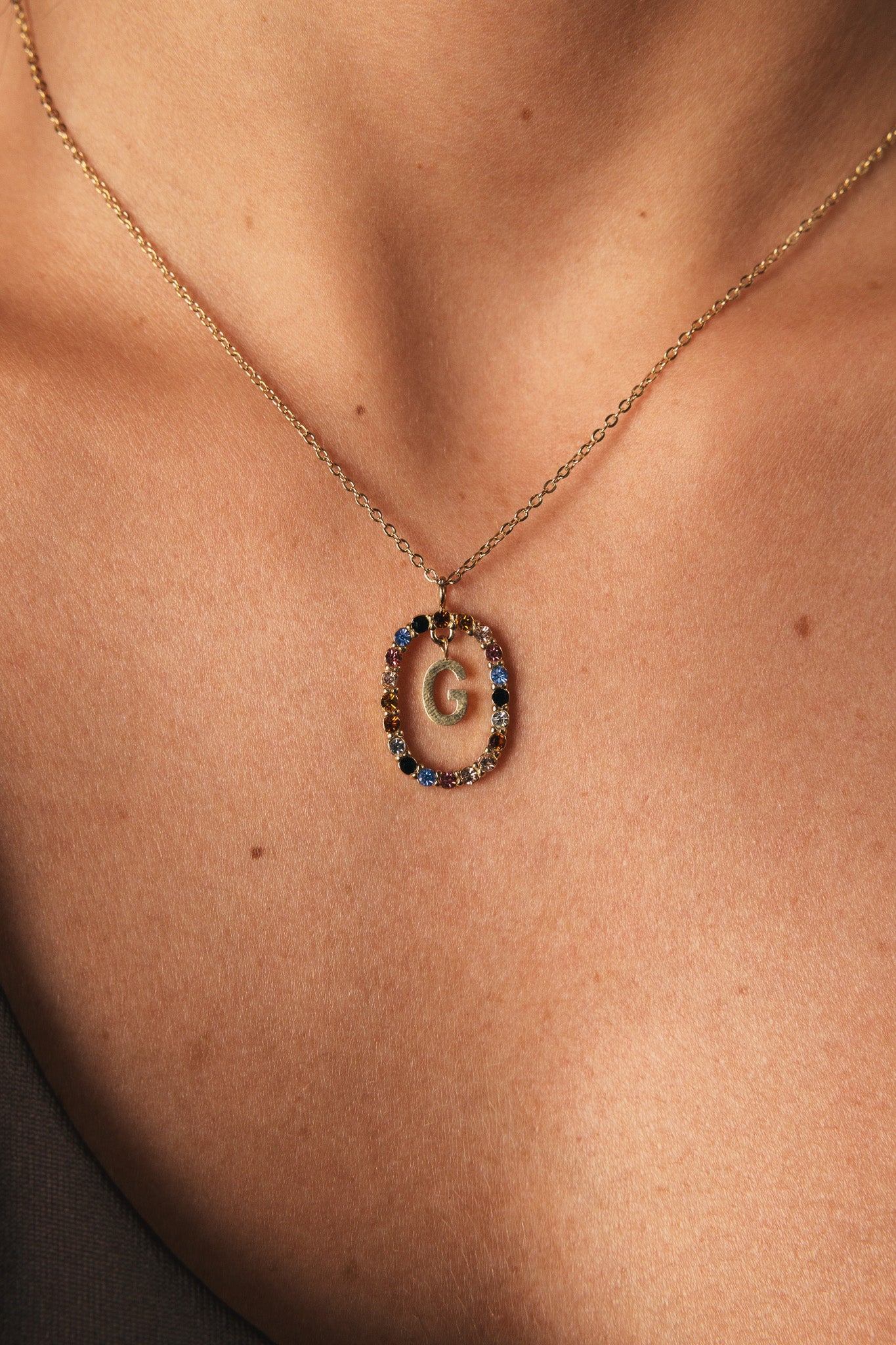 COLLANA CON LETTERA G
